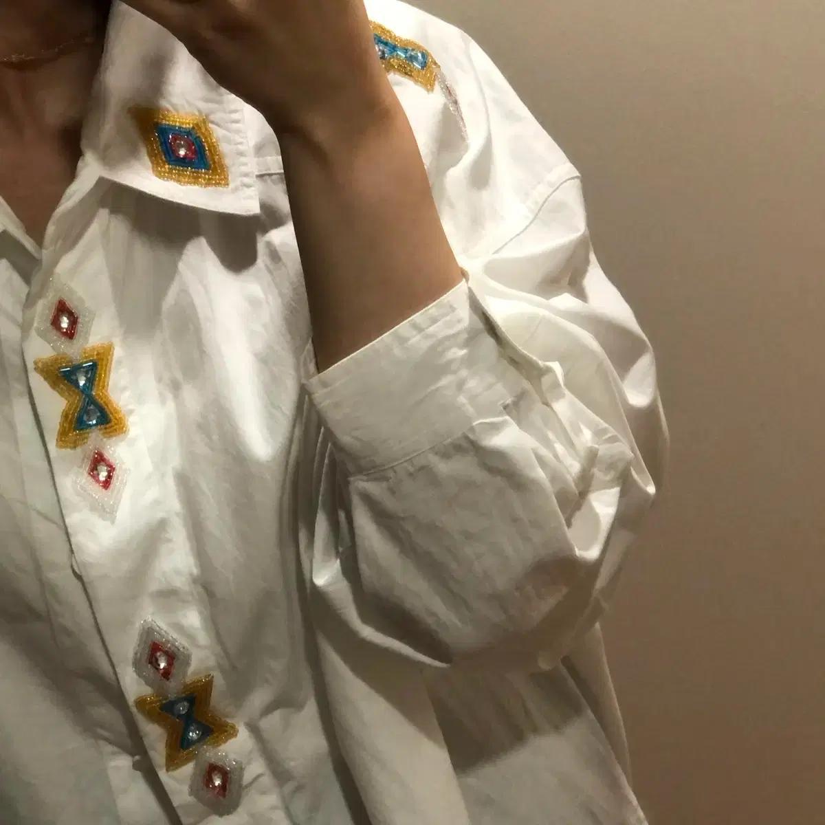 레지나포터 비즈 장식 유니크 아방가르드 셔츠 하의실종 원피스