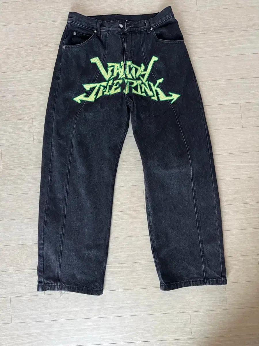 반디더핑크 그래비티 데님 바지(vandy the pink)