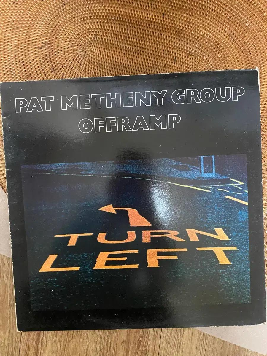 팻 메스니 그룹(Pat Metheny Group) Offramp