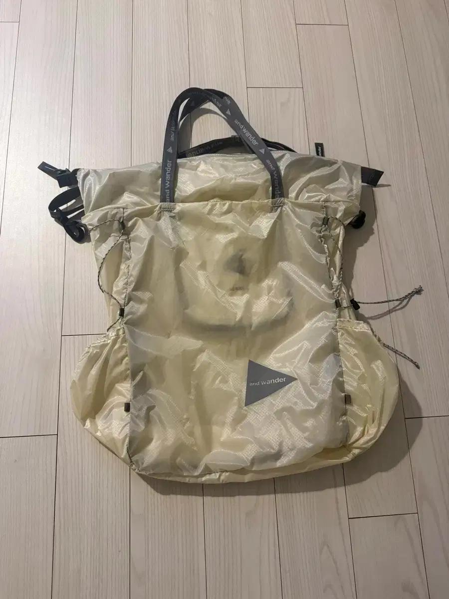 앤드원더 토트백 and wander sil tote bag off whi
