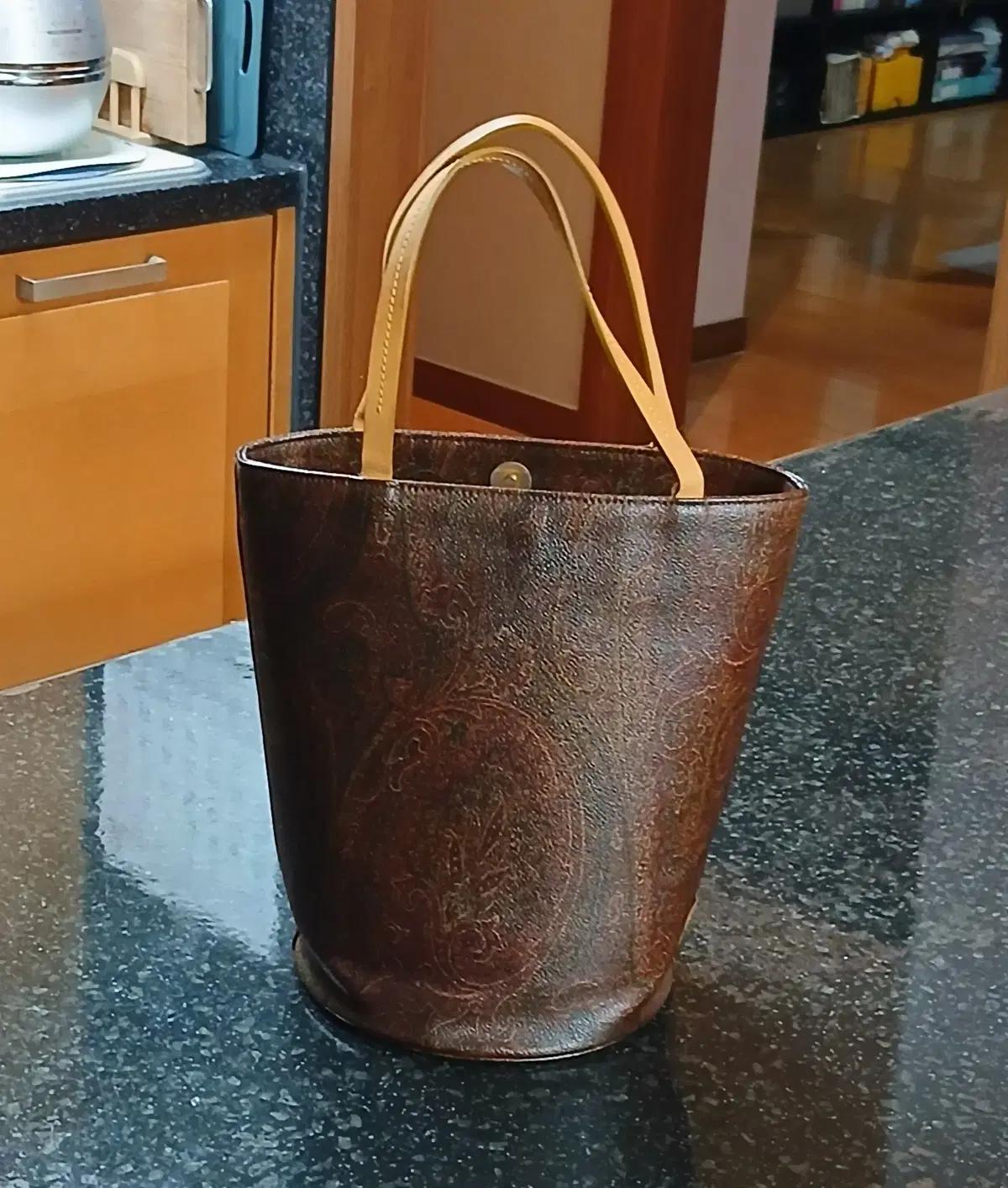 에트로 페이즐리 토트백