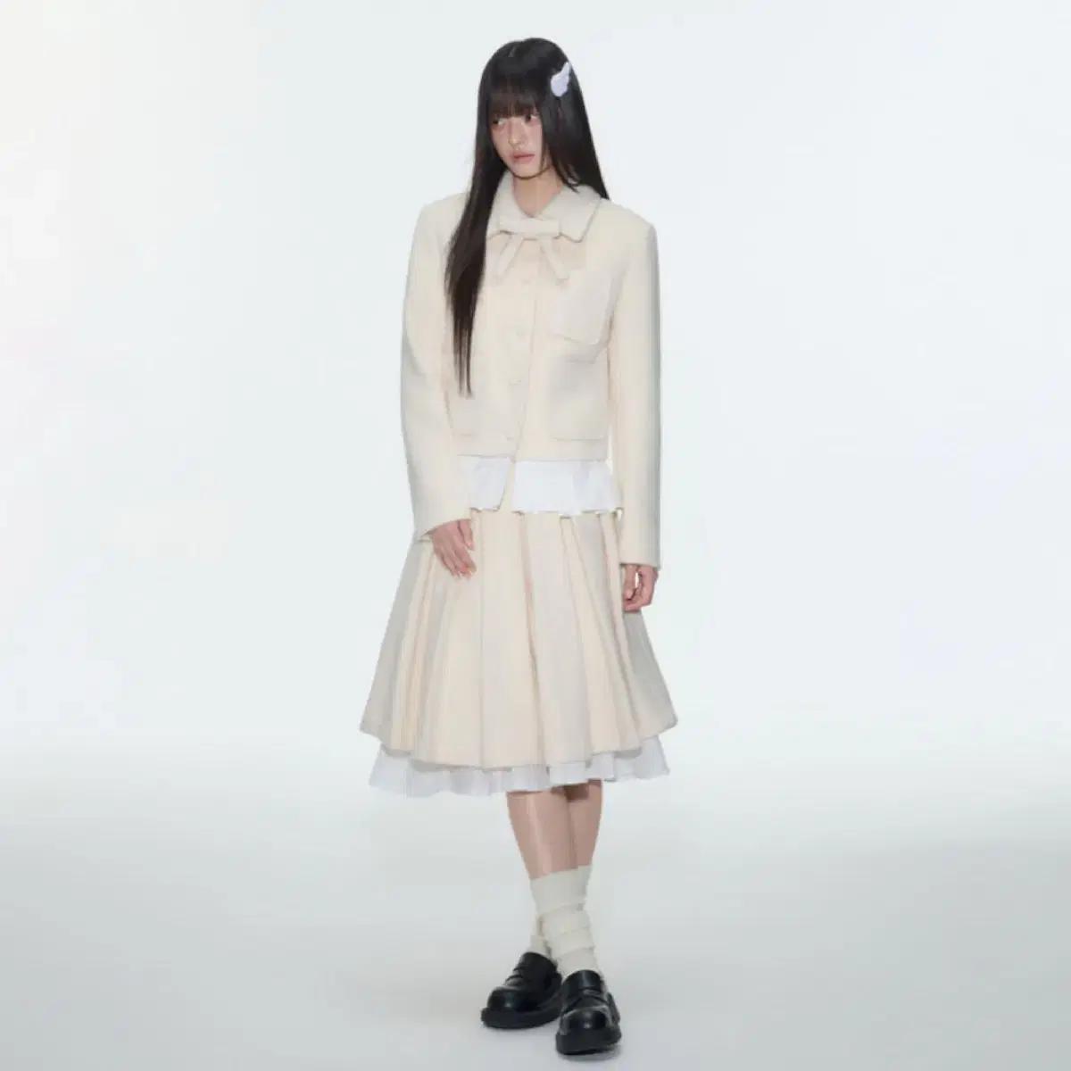 Onthereverse 자켓 스커트 코디상품 화이트 리본 투피스 울 코트