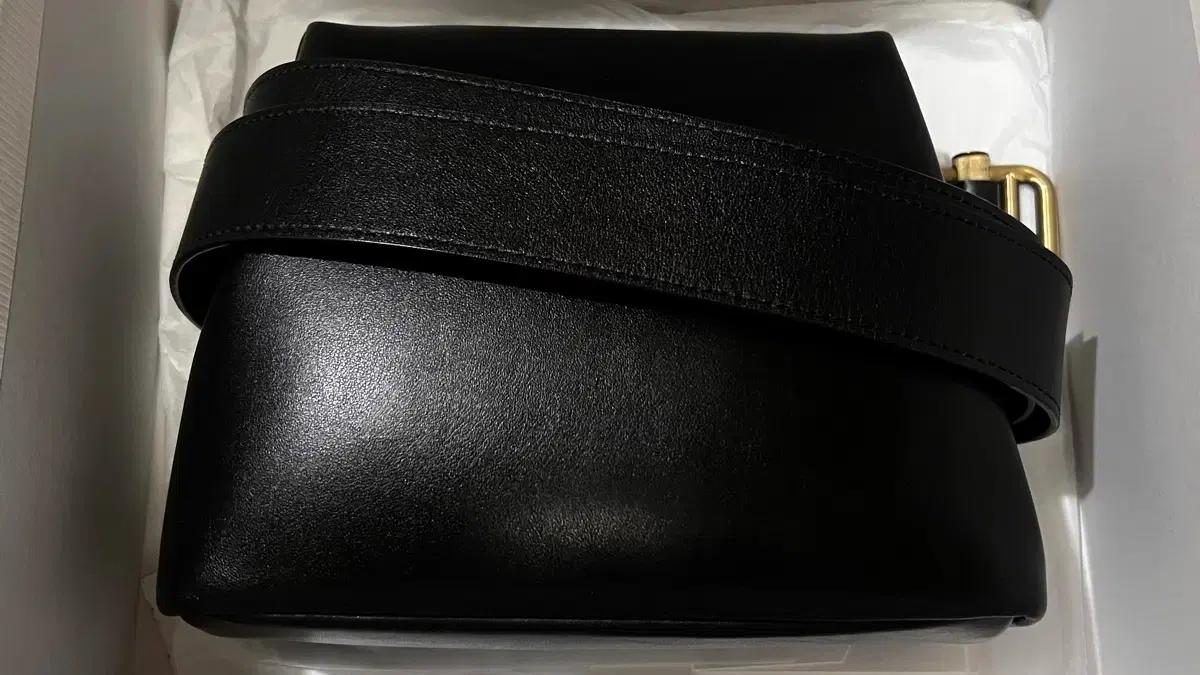 오소이 osoi 미니브로트 블랙 유광