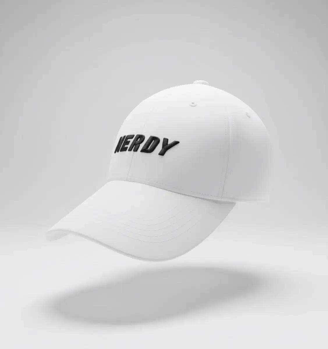 널디 NERDY 볼캡 화이트 모자