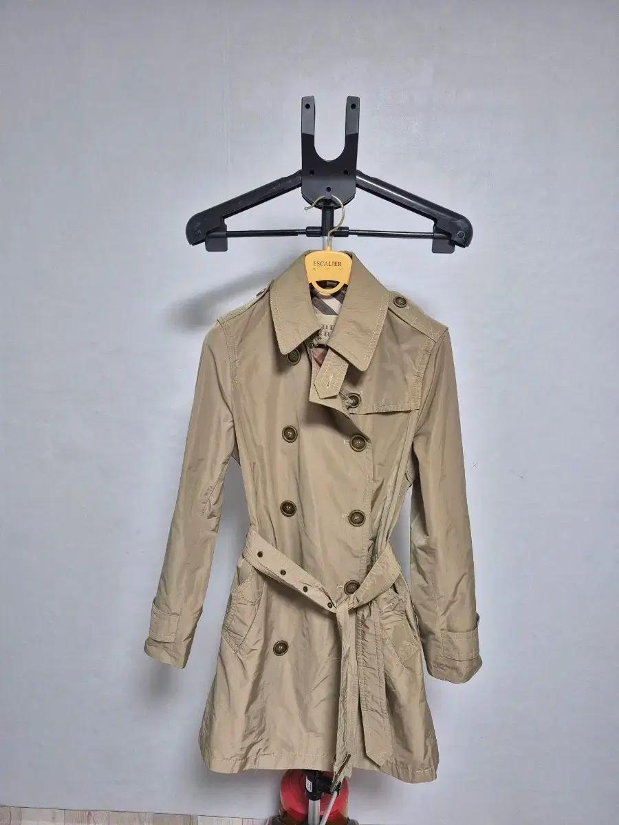 버버리 트렌치코트