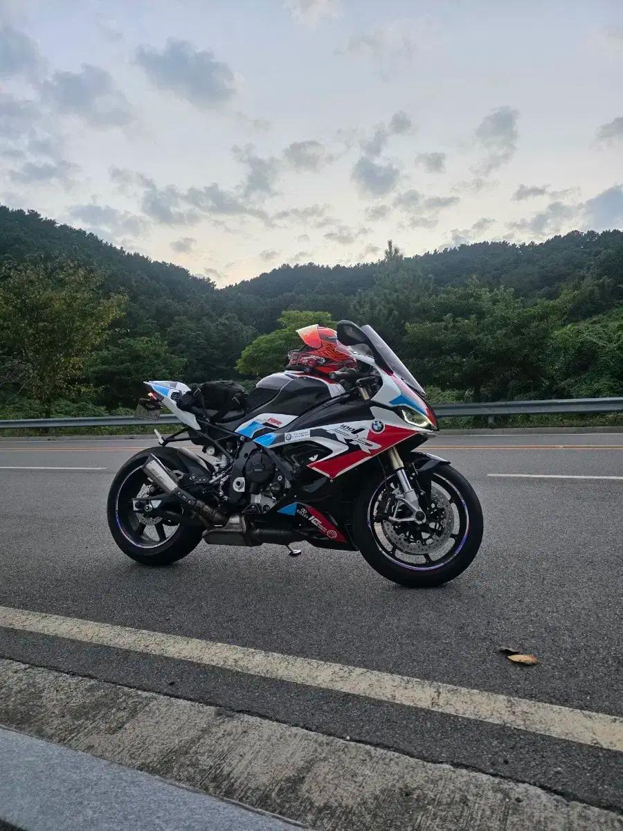 BMW S1000RR 오토바이 21년식 레이스팩 판매합니다