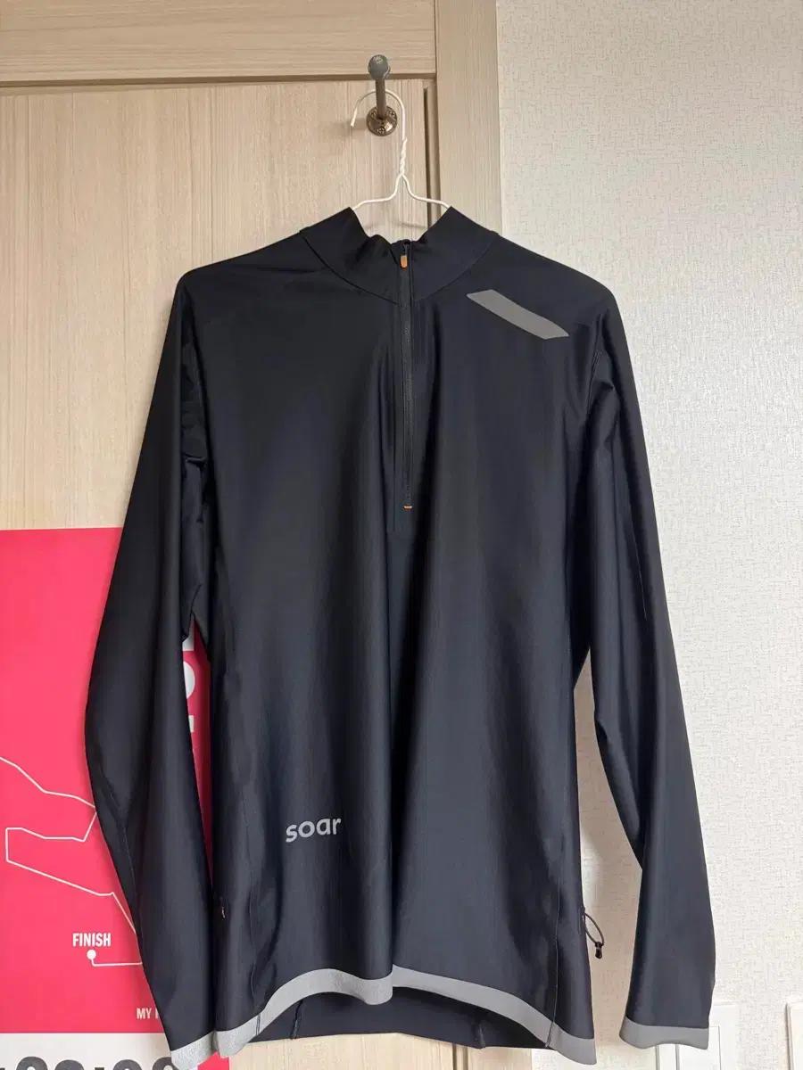[L] 소어러닝 soar running 아노락 윈드브레이커 블랙