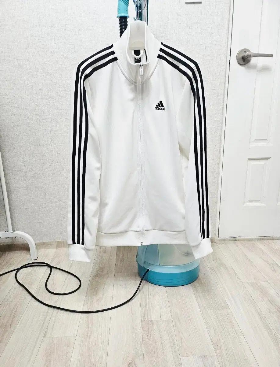(90~95)S 초대장급 아디다스 에센셜 3st [흰검] 트랙탑져지