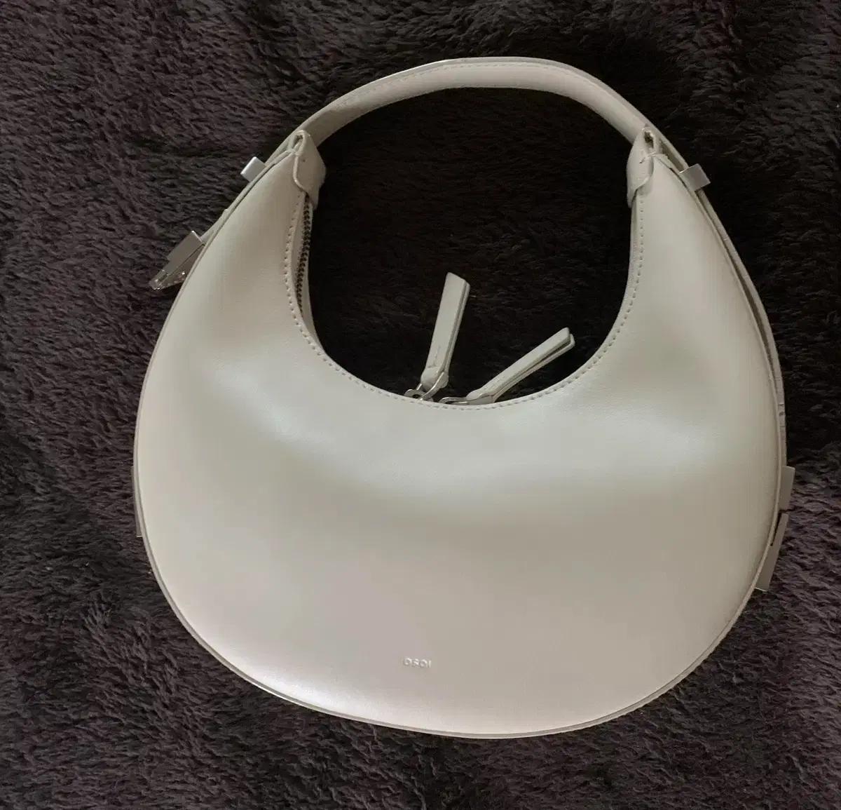 오소이 토니 미니백 크림