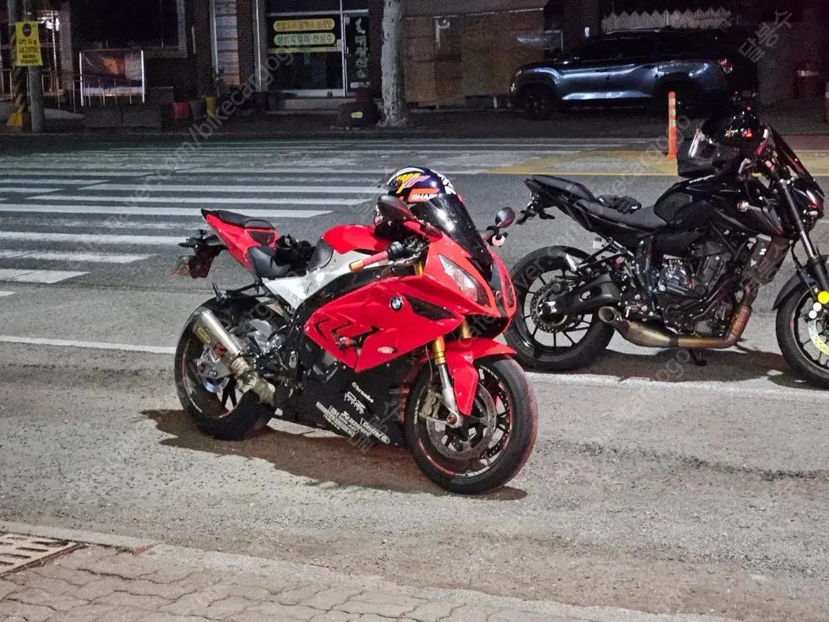 BMW S1000RR 에로우 풀배기