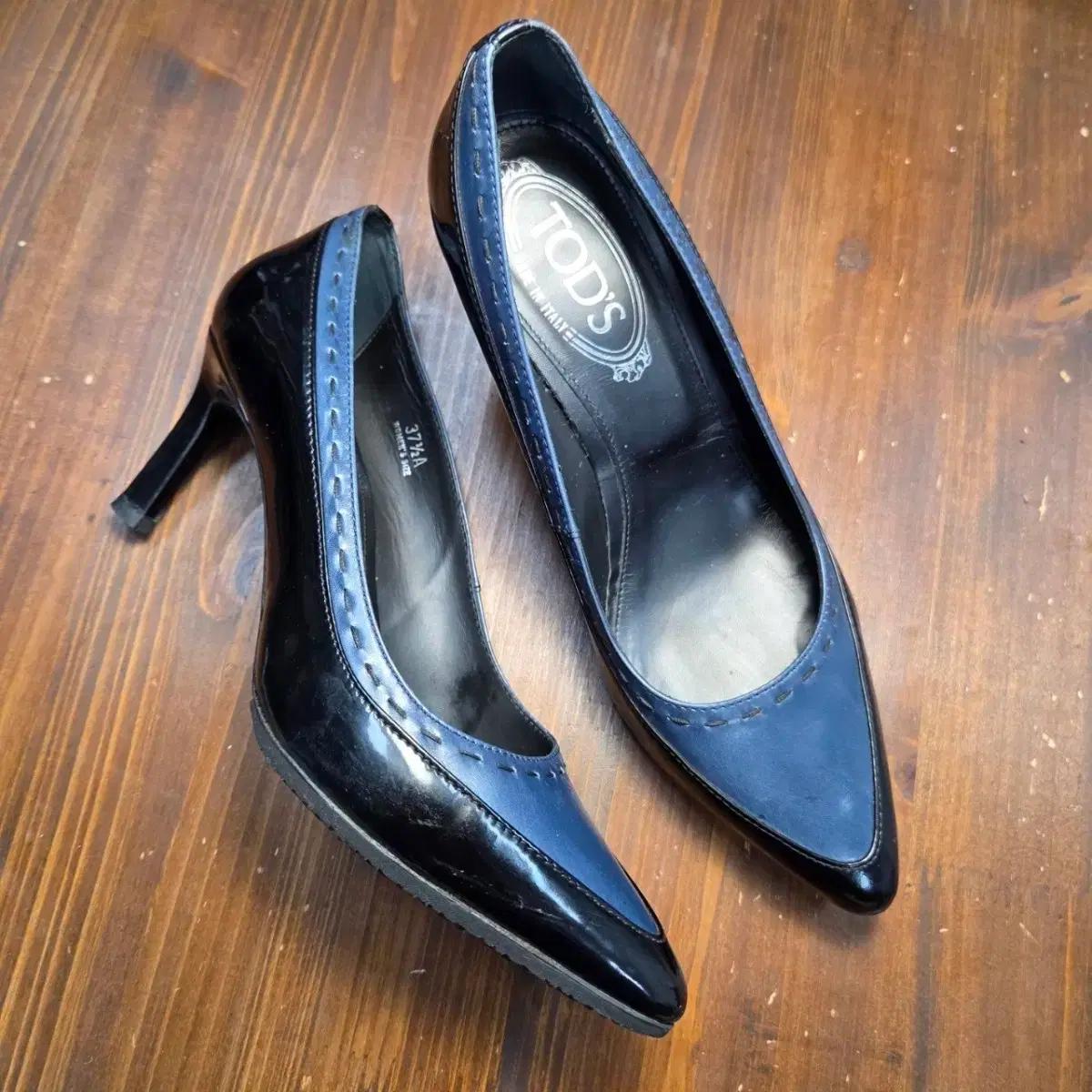 TOD'S 토즈 블루 블랙 여성 펌프스 37.5(240)