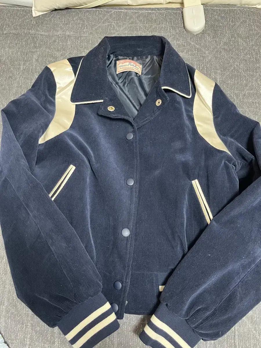 반원 아틀리에 코듀로이 바시티 자켓 M 팔아요