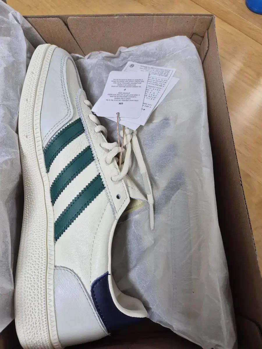 아디다스 핸드볼 스페지알 새제품