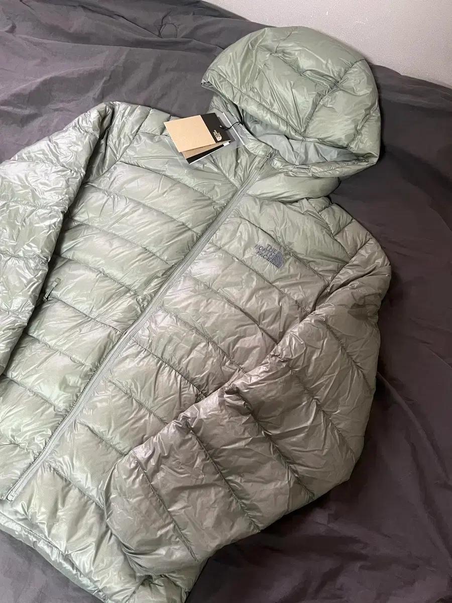 (L) 노스페이스 마티에 경량패딩 라이트 카키 덕다운 새상품