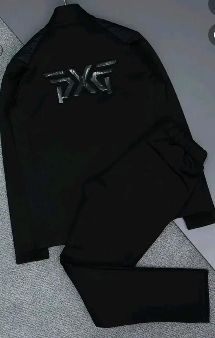 PXG 블랙 기모 트레이닝복 세트