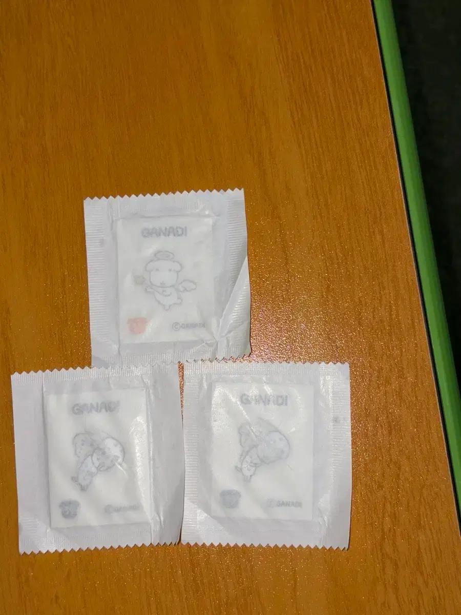 천사 가나디 띠부씰 팝니다. 교환가능