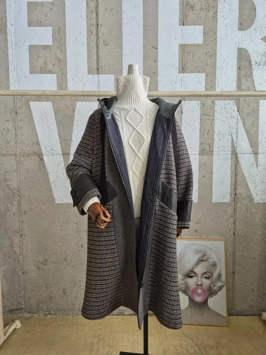 오버틱하게 체크 후드 롱 울코트