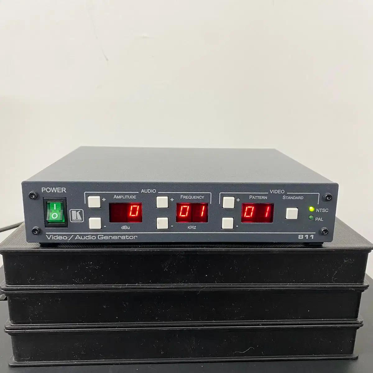 KRAMER 신호 발생기 811 video audio generator