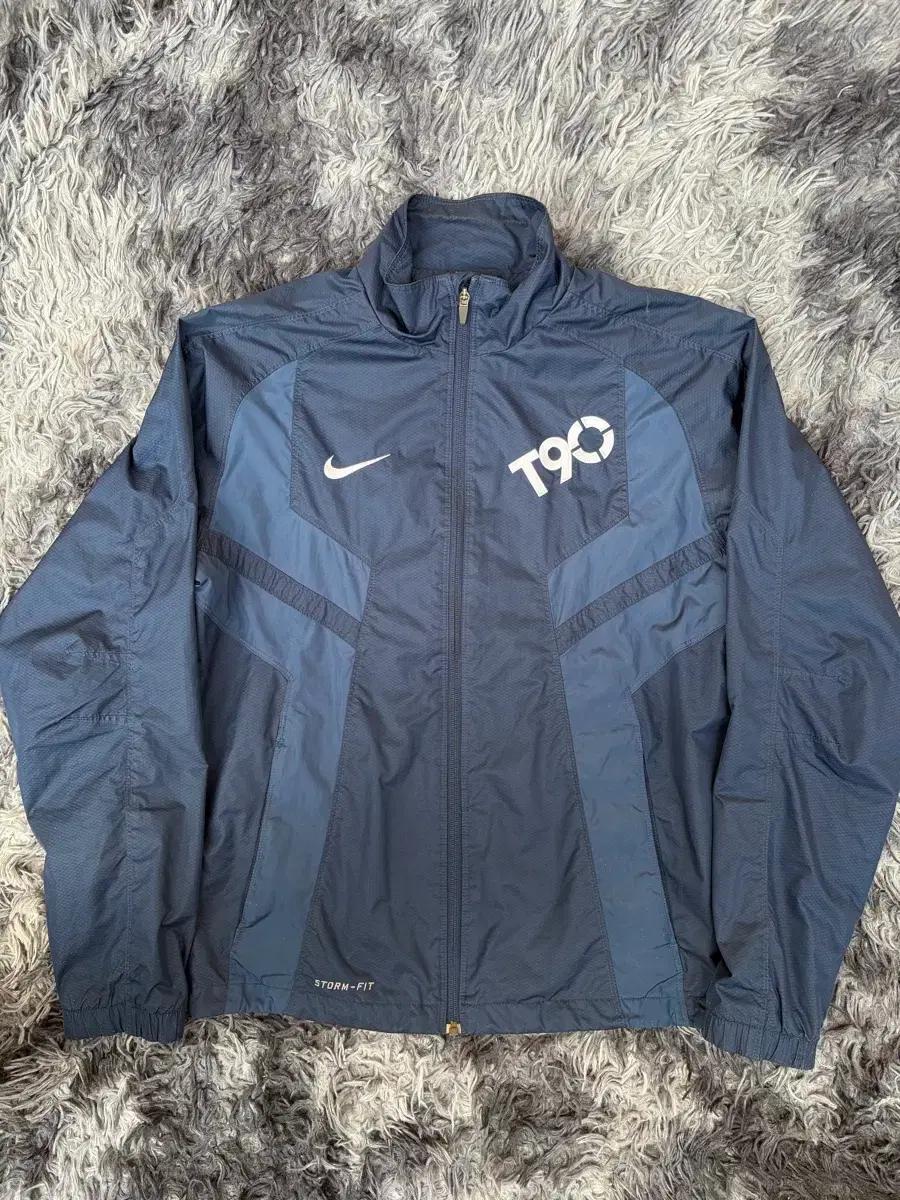나이키 올드스쿨 토탈 90 t90 바람막이