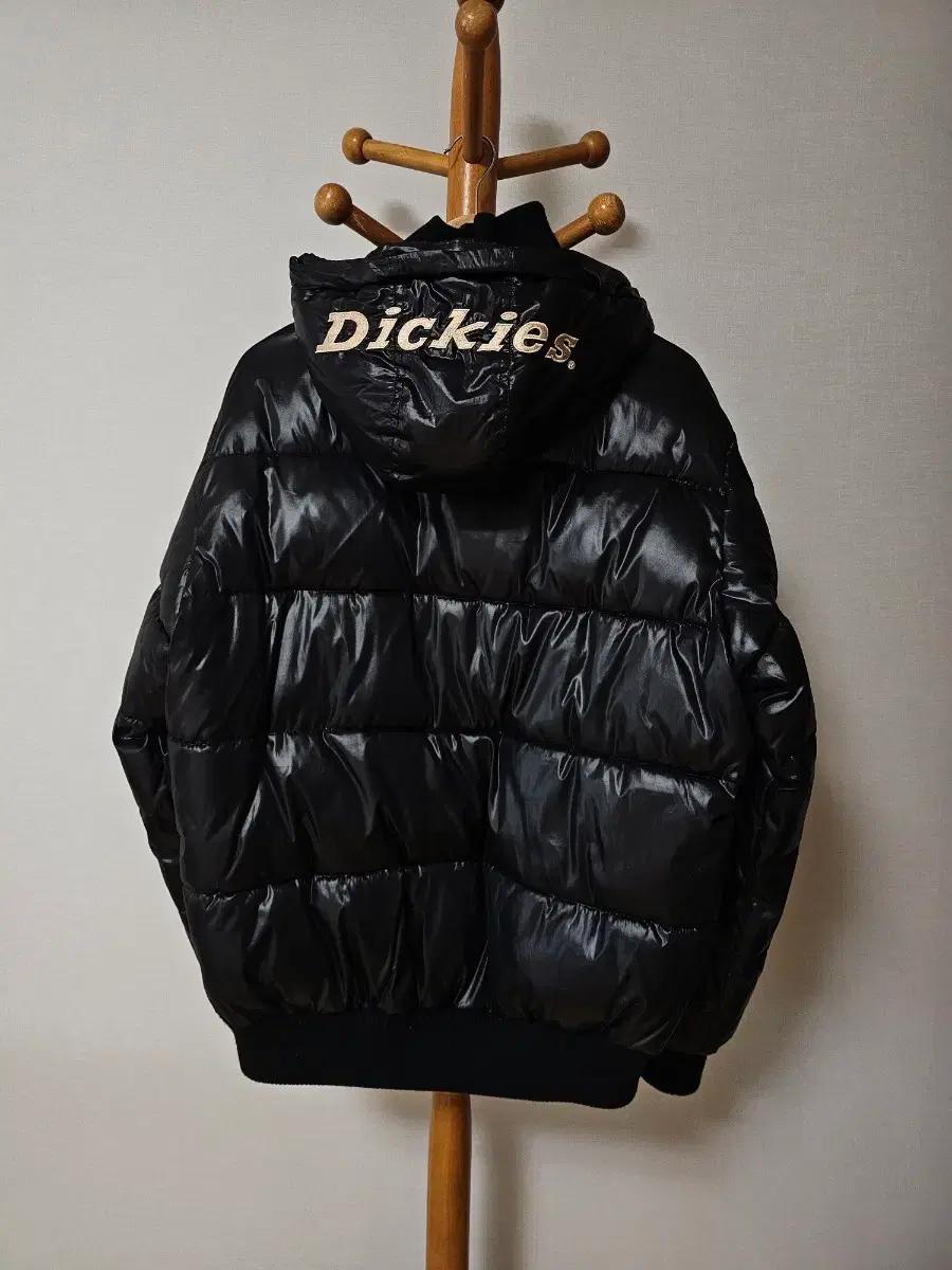찐 레트로/빈티지 디키즈 (Dickies) 유광 블랙 빵빵이  자켓