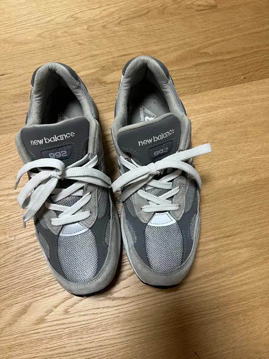 뉴발란스 992