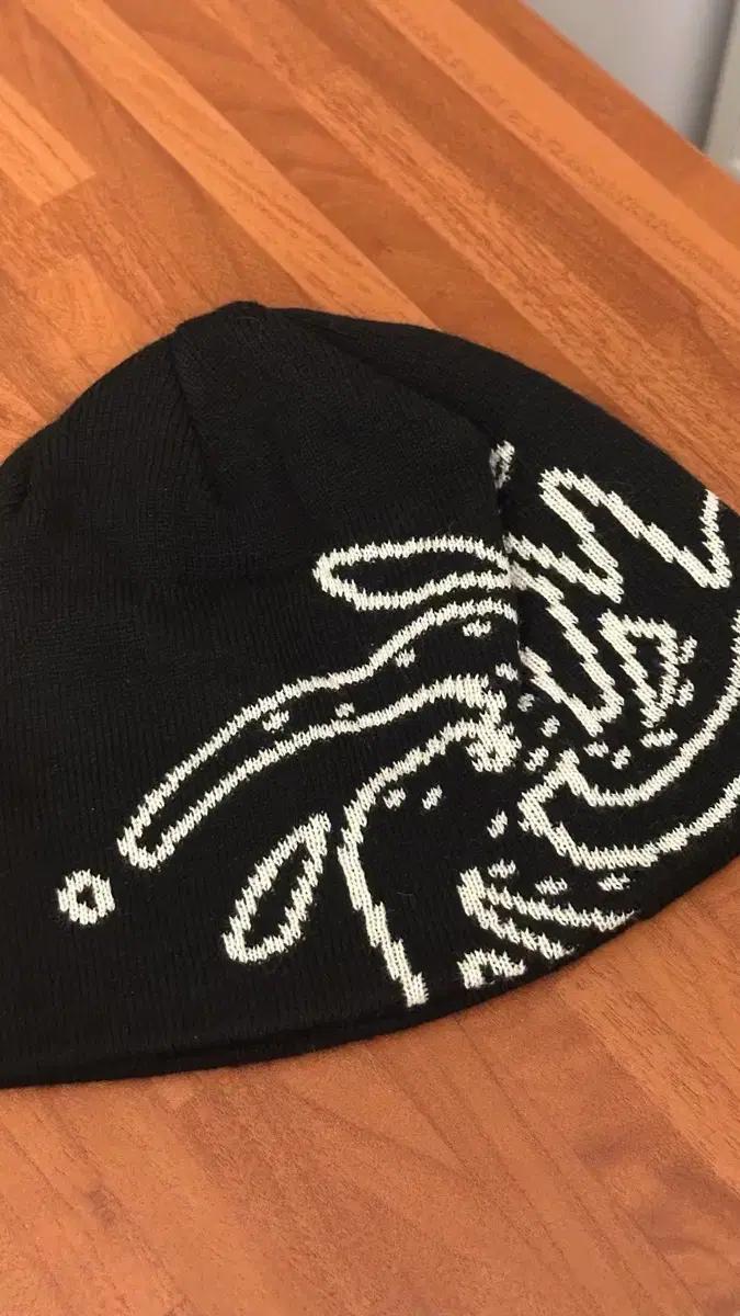 아이시토 ICYTO Spiral Beanie 스파이럴 비니 블랙