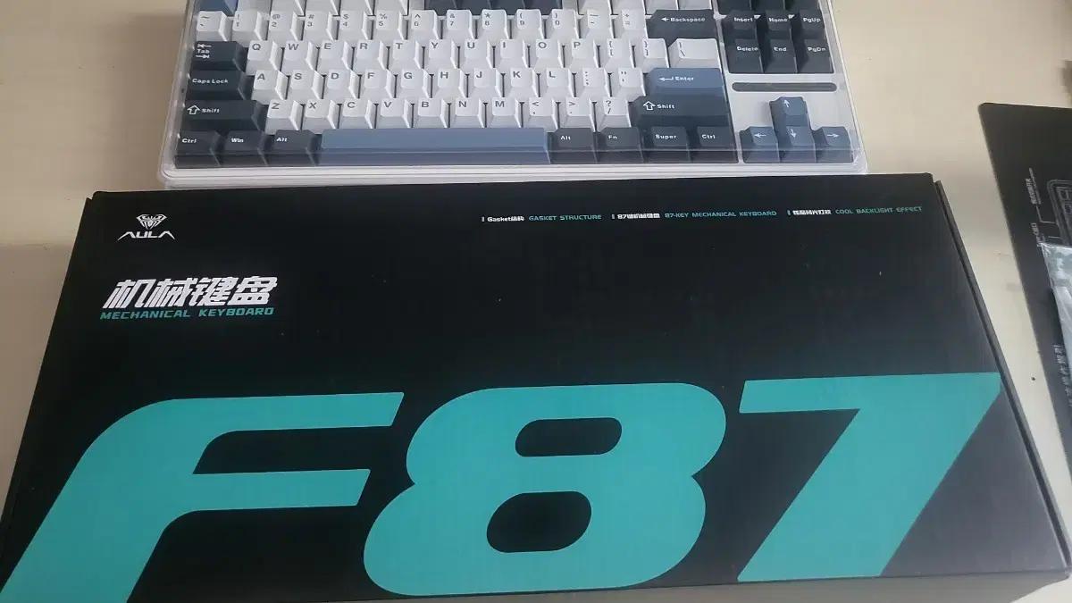 독거미 AULA F87 기계식 키보드 새상품