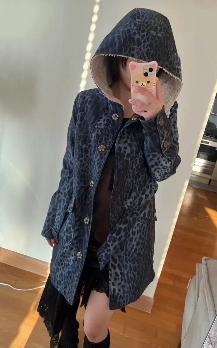 히스테릭 글래머 레오파드 양털 후드 트렌치 코트
