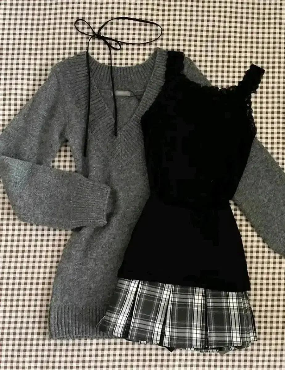 에이미 언니가 입으신 그레이 스웨터/니트+나시