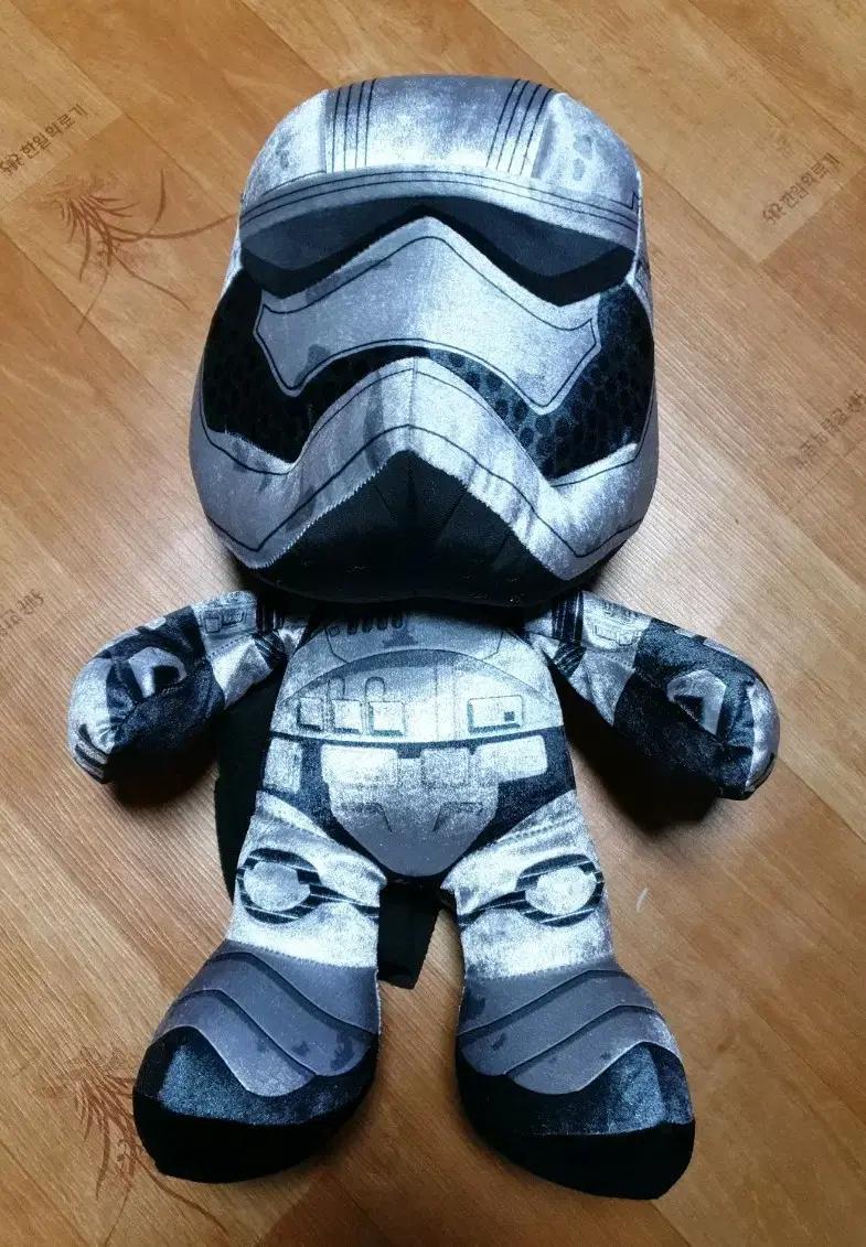 [정품/출고가 5만원대] Star Wars Captain Phasma 봉