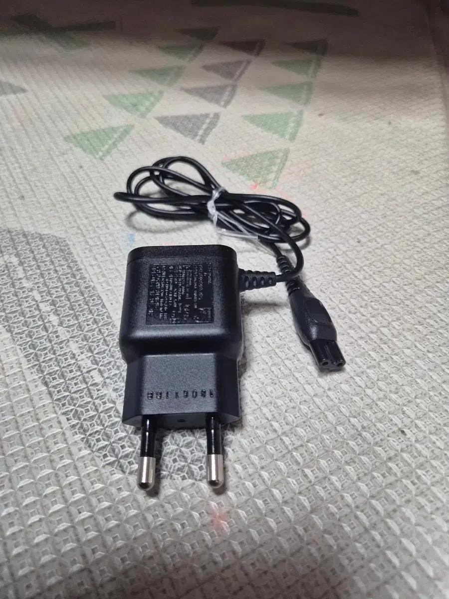 필립스면도기충전기판매합니다!!