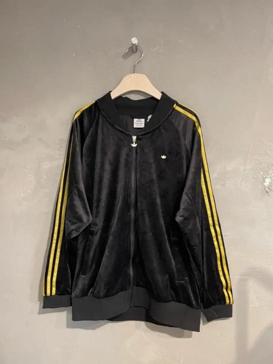 급처))) 아디다스 벨벳 져지 검정