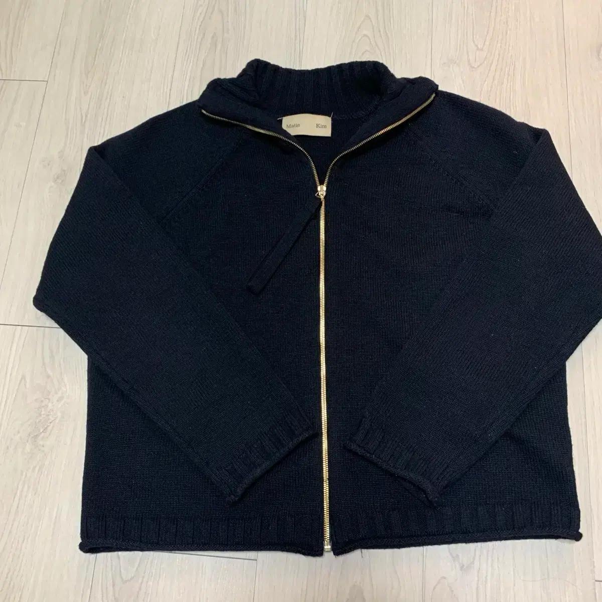 마뗑킴 니트집업