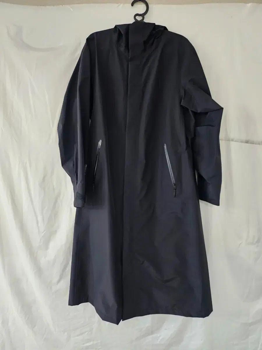 아크테릭스 세랄 플리츠 롱 코트 여성용 s