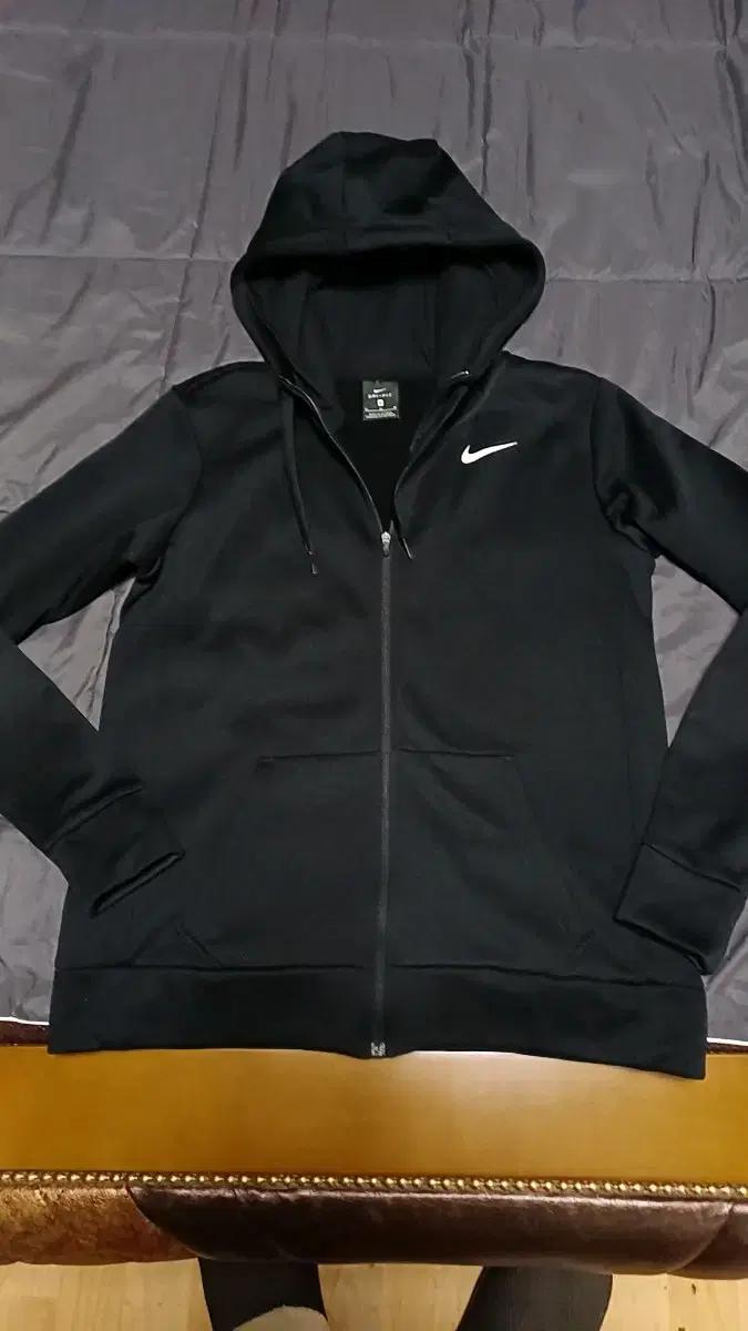 나이키 기모저지 M 여성66 가슴50 기장62