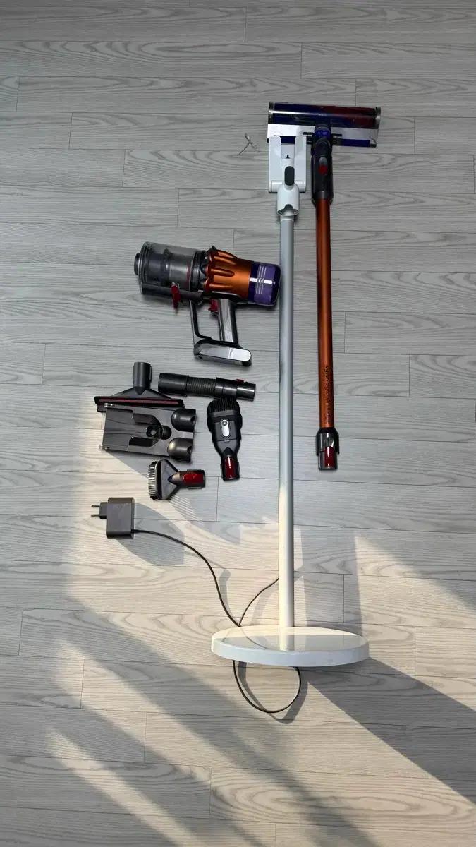 다이슨 청소기 가벼움