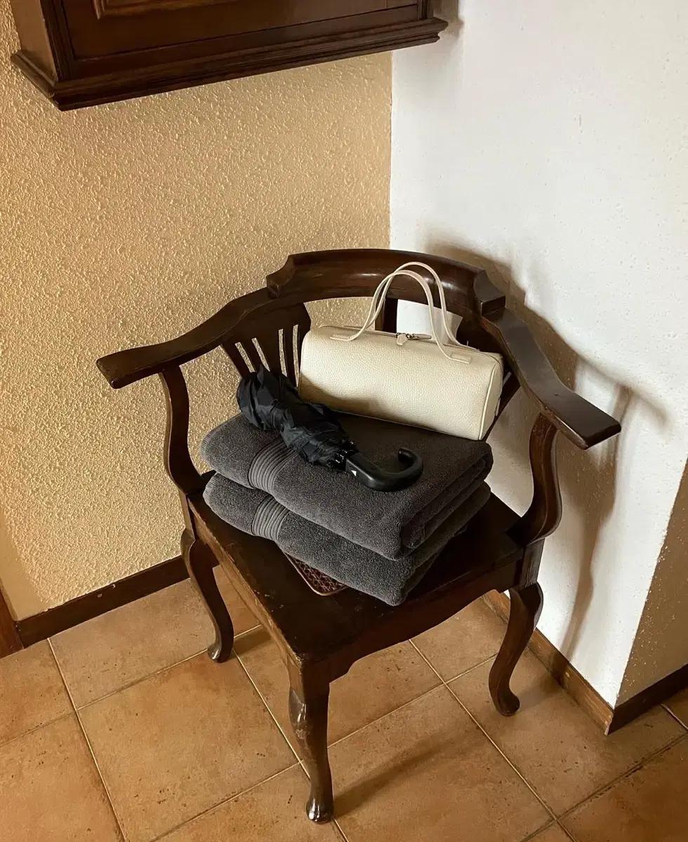 lo61 block tote bag 아이보리