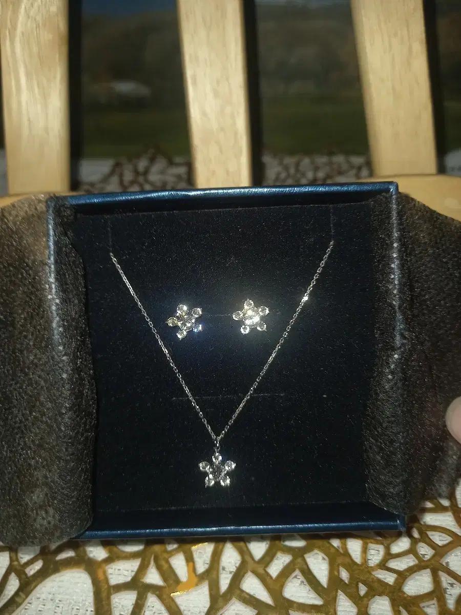 스와로브스키 크리스탈 실버 목걸이 귀걸이세트