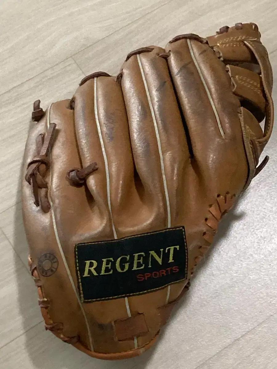 REGENT 리젠트 야구 글러브 브라운