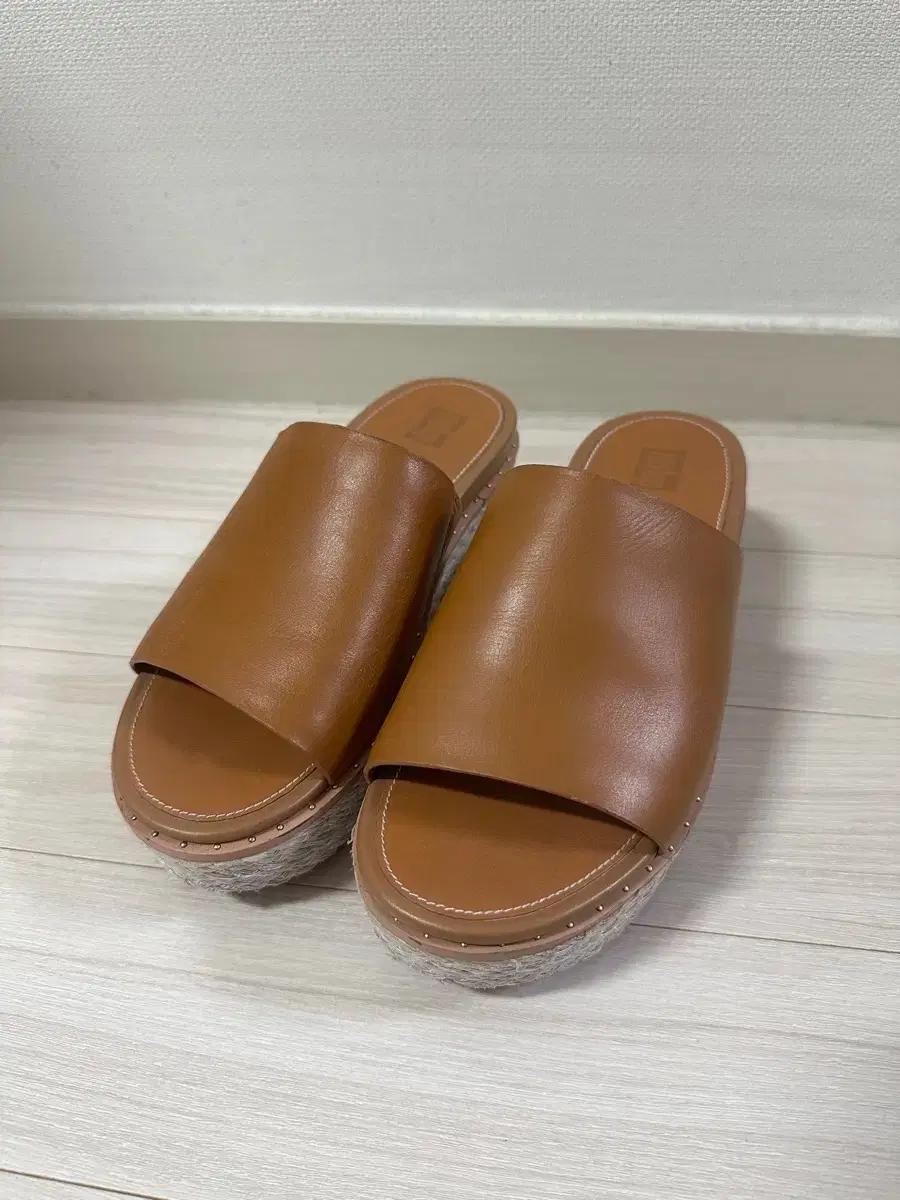 핏플랍 에스파듀 플랫폼 뮬 240