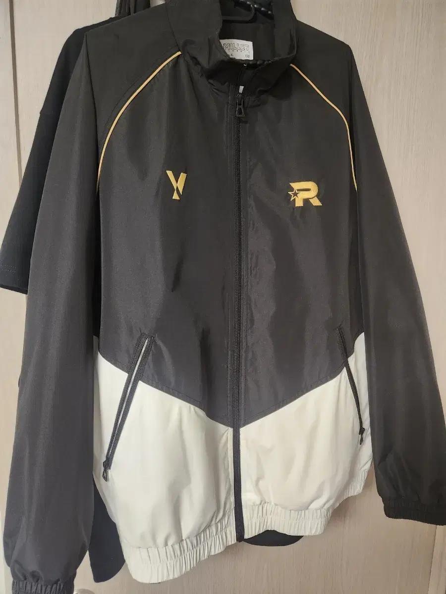 23 kt 롤스터 월즈 유니폼 자켓 t1 젠지 drx 비디디