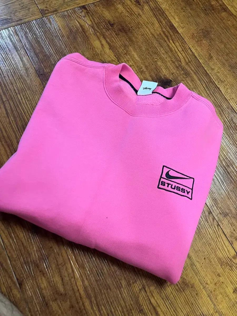 나이키 스투시 맨투맨 나투시 핑크 M