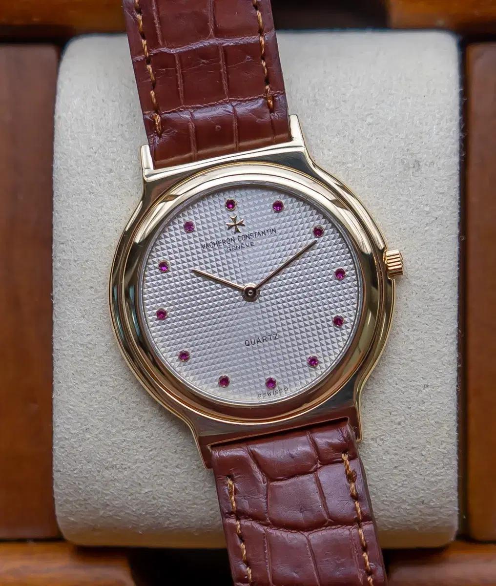 바쉐론 콘스탄틴 히스토릭 울트라씬 18K 금통 빈티지 시계