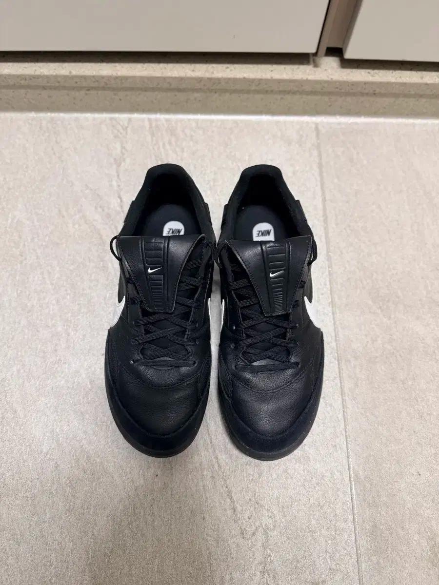 나이키 프리미어3 tf 260