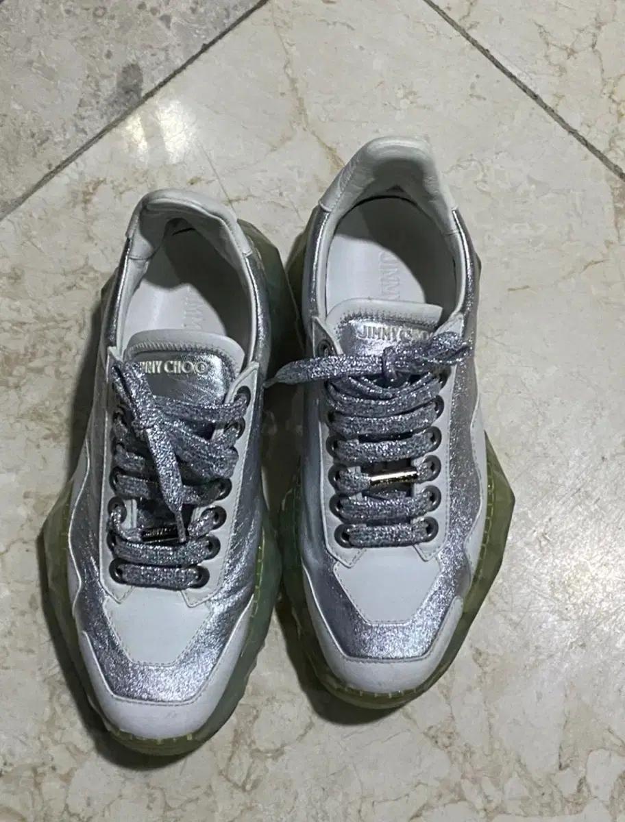 지미추 스니커즈 다이아몬드 크리스탈운동화 명품 정품 단화