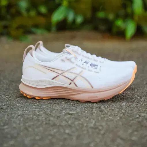 아식스 젤카야노 32 여성 조깅 러닝화 1012B838-101