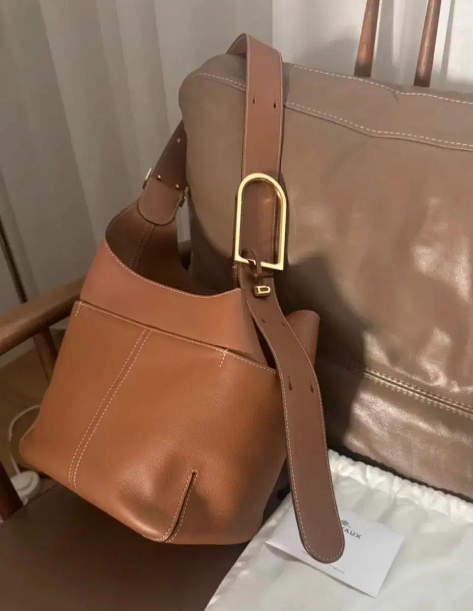 델보 쏘쿨 PM 백 베제탈