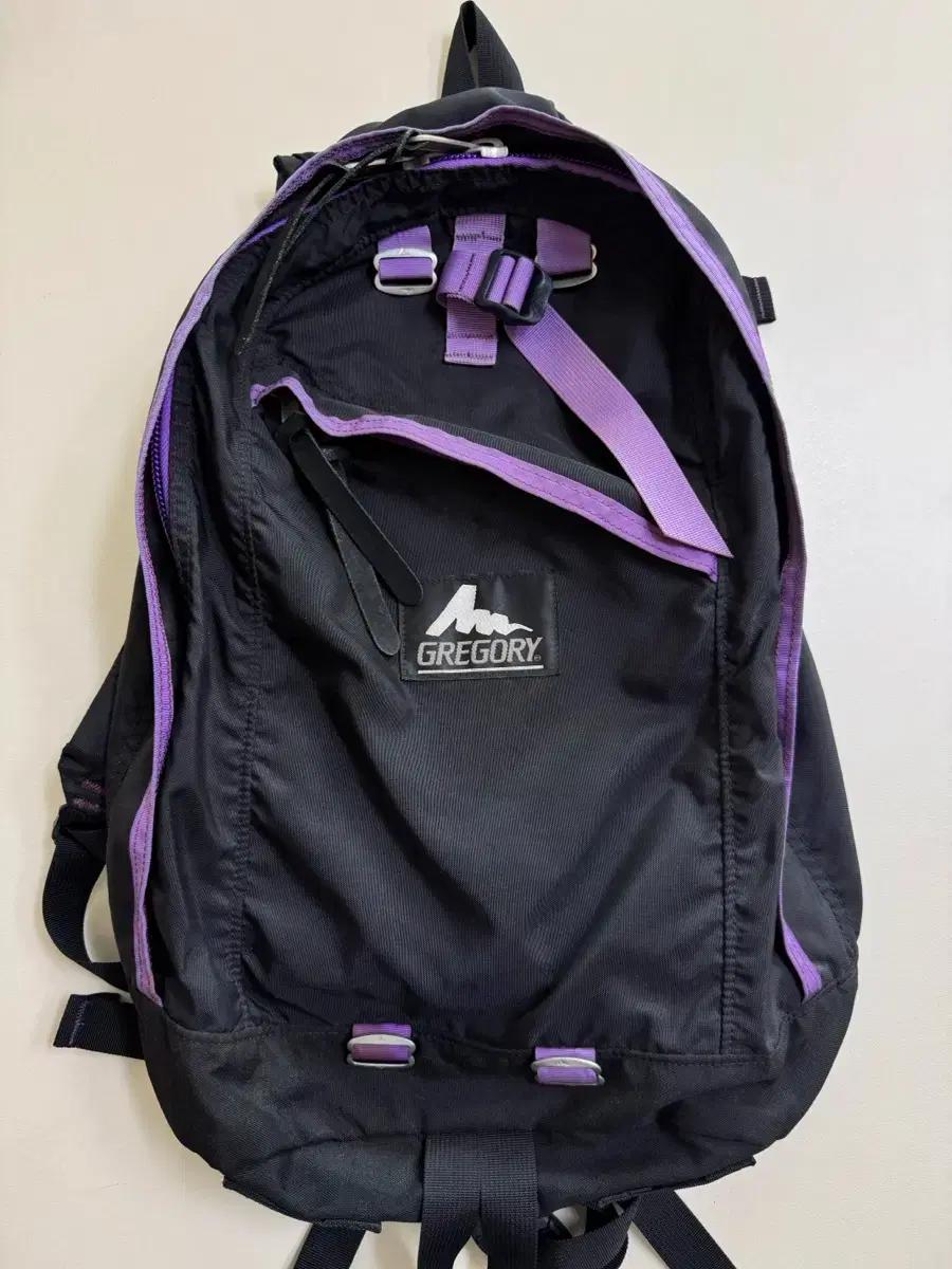 그레고리 데이팩 구로고