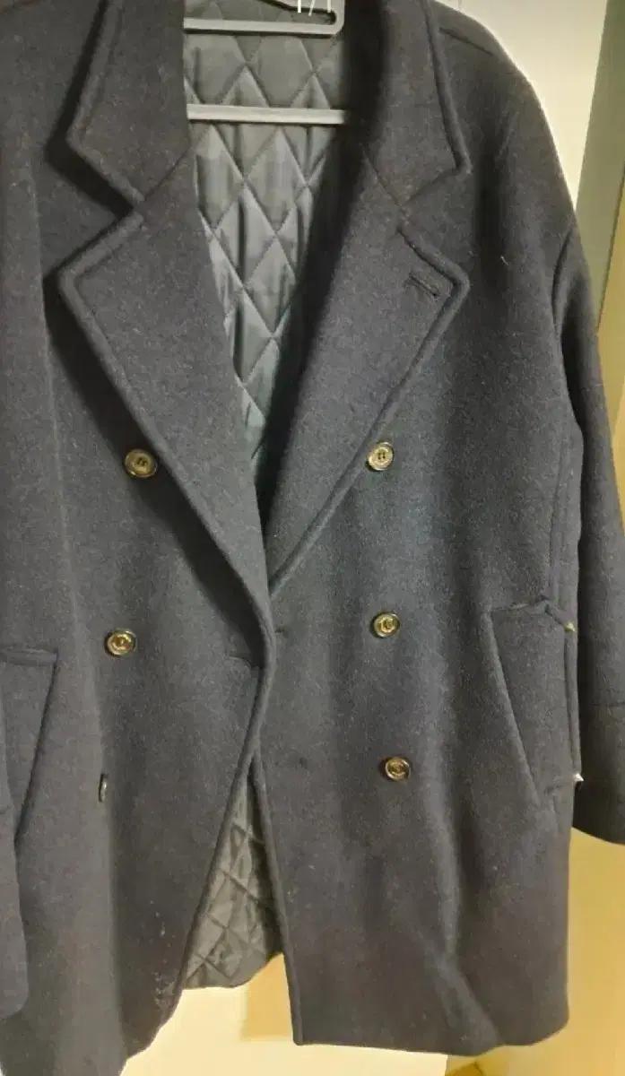 크리스 크리스티 남자 겨울 코트 판매합니다!