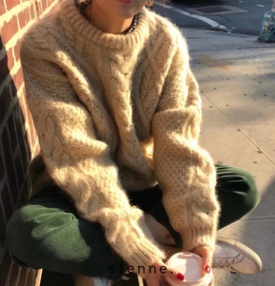 시엔느 그랜파 니트